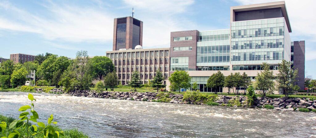 Carleton University  logo