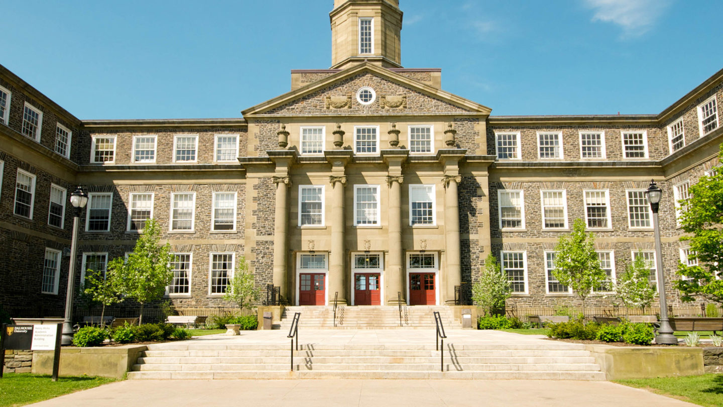 Dalhousie University logo